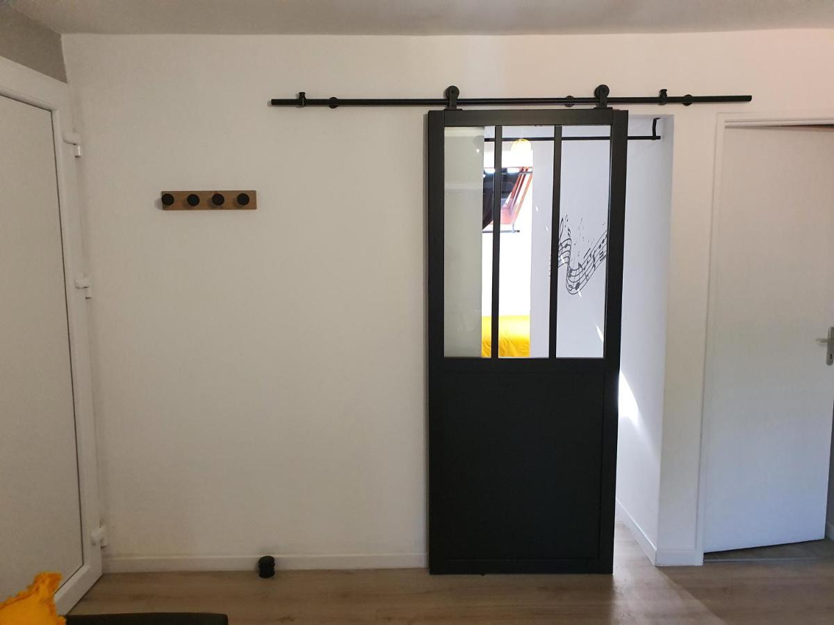 "Le Petit Paradis" Au Centre Ville D'Oyonnax Ngoại thất bức ảnh