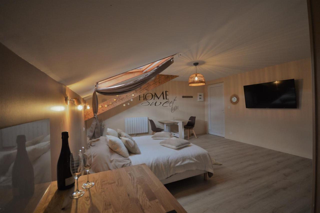 "Le Petit Paradis" Au Centre Ville D'Oyonnax Ngoại thất bức ảnh